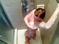 I filmed my incredibly spoiled girlfriend taking a shower