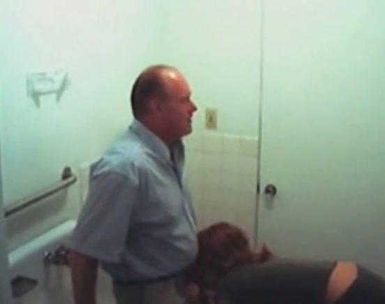 Hidden Camera In Public Toilet Caught Kinky Couple Video