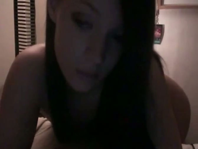 I masturbate on webcam for my bf