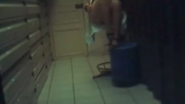 CCTV cam caught bootyful blonde nympho being fucked doggy at work