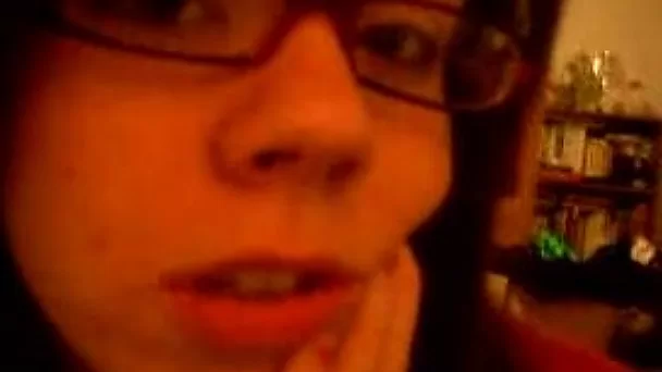 Cute 19 yo amateur chick fingers her pussy and taste her juice