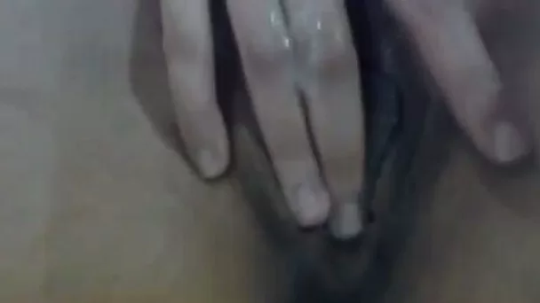 Pussy fingering is a wonderful thing to do and my GF loves going solo on cam