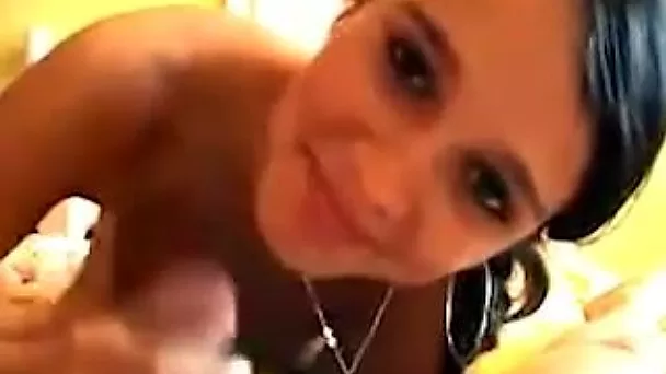 This hot webcam babe so reminds of my wife Betty and she is a handjob expert