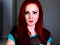 This red-haired webcam model isn't a girl who needs much direction