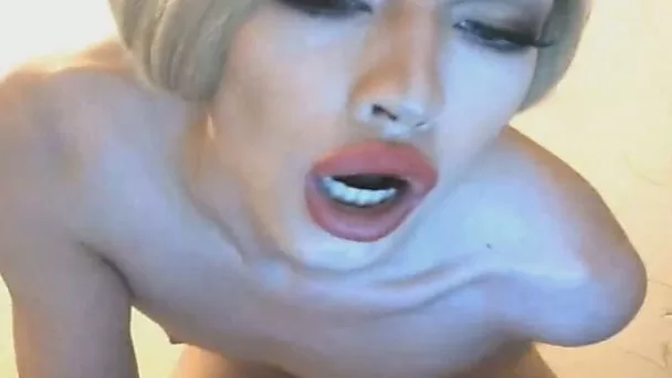 Hot Blonde Tranny Masturbating her Cock