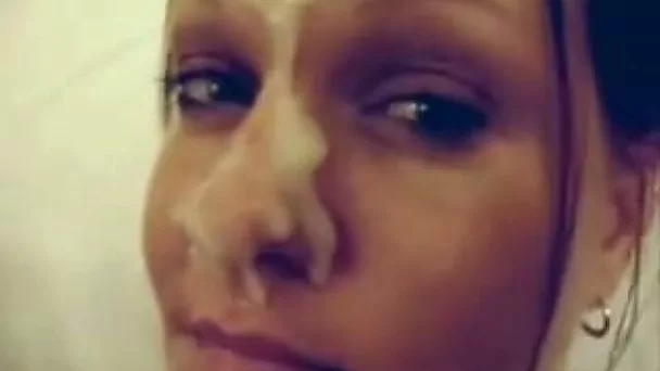 I jizz intensively on saucy face of brunette doxy