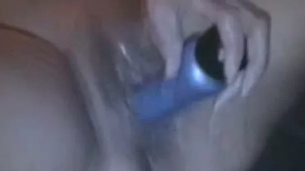 Chunky wife just playing with a dildo on home sex video