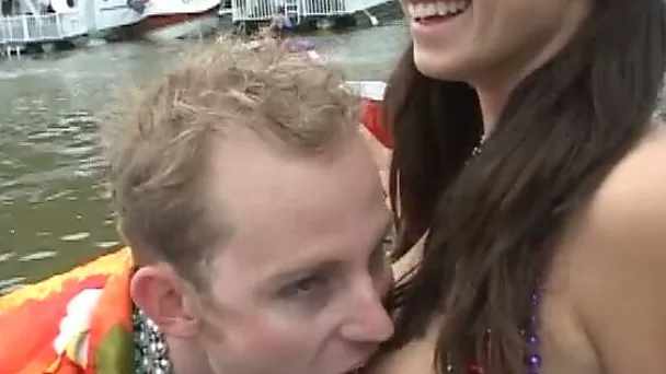 Sex-hungry lesbians are eating each others pussies outdoor