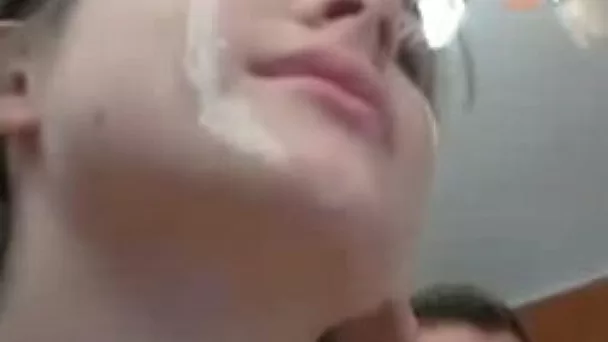 Amateur natural naughty webcam GF gets facial cumshot after sex