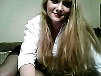 Slutty blonde chick in sexy stockings masturbating on webcam