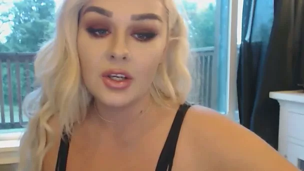 MILF Shaking That Big Booty