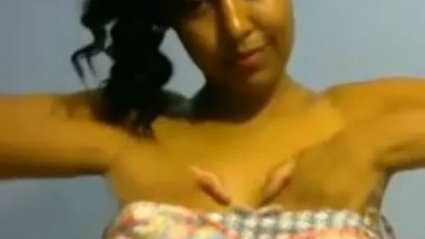 Playful webcam chick with nice tits is happy to wank a fake cock