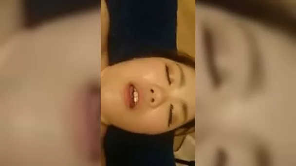 Naughty amateur bitch of my friend is ready for some cumshot