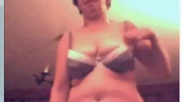 Chunky mature wife wants to be treated like a skanky teen whore