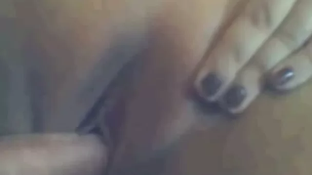 Goth girlfriend masturbates with her fas sex toy on closeup video