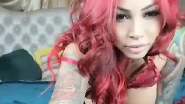 This webcam slut has got a great body and her plastic surgeon is a pro