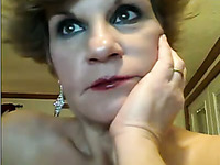 A granny cougar lady on webcam still wants to fuck