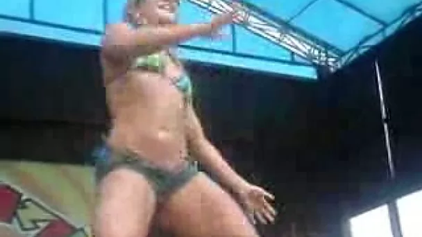 Voluptuous Brazilian coed shakes her massive booty on the stage