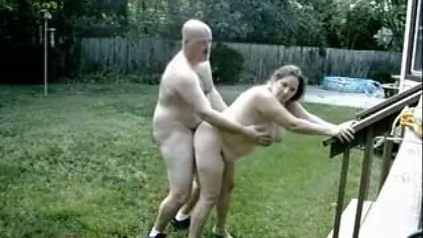 Mature fat neighbor couple having sexy time in the backyard