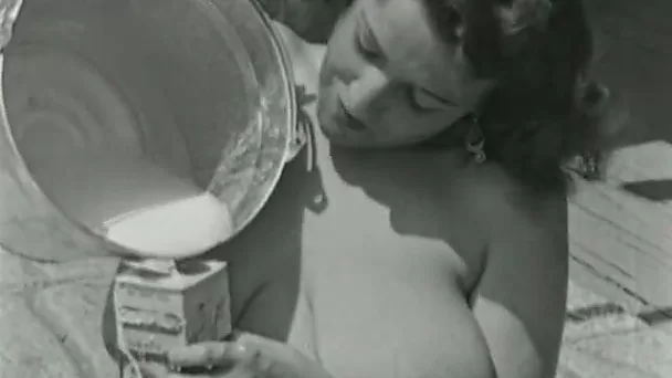 Full bosomed girlie with marvelous ballrooms starves for harsh hammering