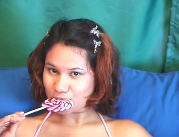 Curvaceous Ginger Babe Sucks Lollipop And Masturbates Video