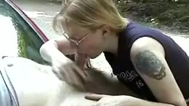 Ugly pale bitch with some tattoos is so into sucking lollicock