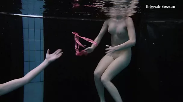 Two girls with natural tits in their perfect underwater show