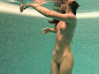 Damn good underwater solo show performed by slender amateur cutie