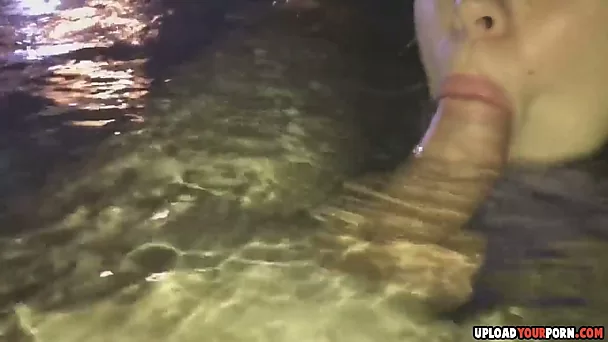 Hot Babe Gets Fucked In The Hot Tub