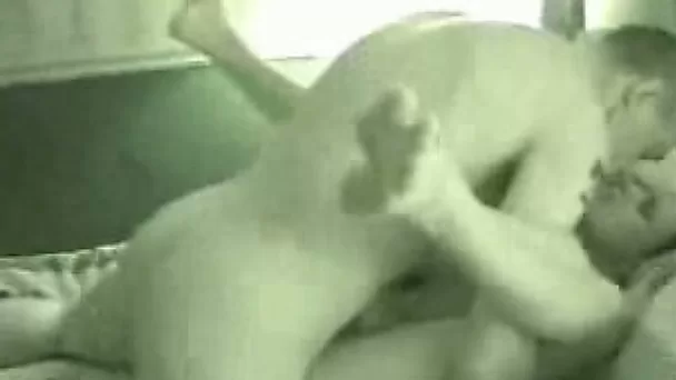 Young an tight Iraqi babe enjoys my cock in her twat
