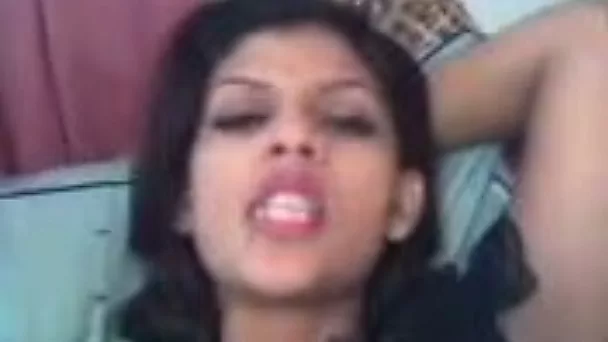 Check out my Singapore lady showing off her pussy and blowing me
