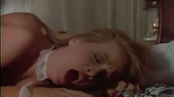 Wonderful and voracious amateur blondie gets nailed by her new boyfriend