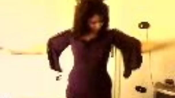 27 years old curvaceous Egyptian girlfriend dances in tight purple dress