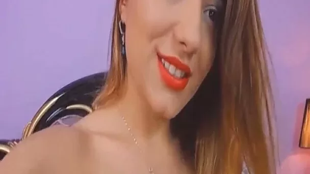 Sexy Babe Strips And Masturbates Her Pink Pussy