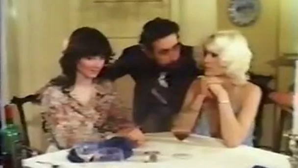 Fuck starving hot chicks give lovely cunnilingus to each other