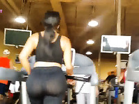 Amazing filthy treadmill booty