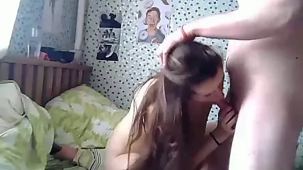 Risque Brunette Tramp