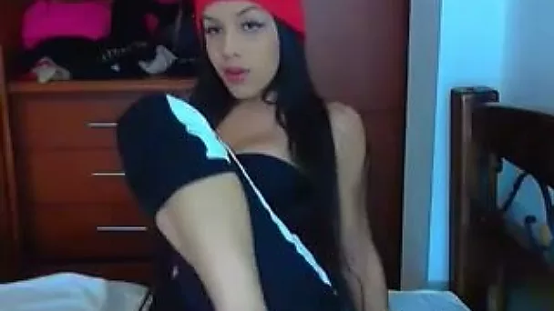 Appealing Latin Tranny Whore