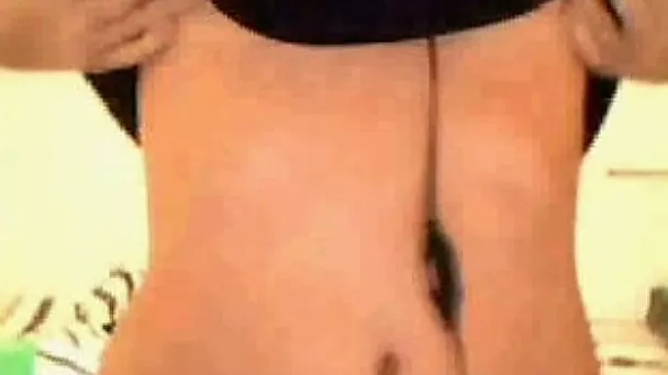 Horny but shy college babe doesn't want to show her boobies