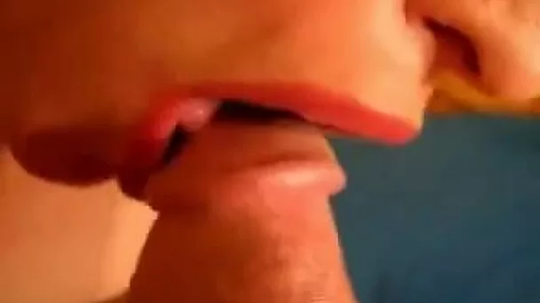 Closeup blowjob looking great when my wife is in the mood