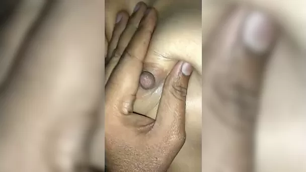 Amateur Desi cowgirl with blurred face rides strong cock on top