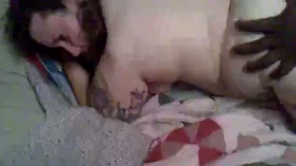 Big black dude drills hard chubby white harlot doggy style