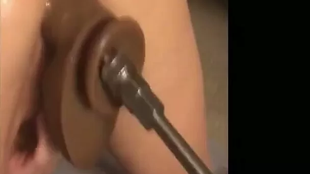 Fuck Machine Pussy Pounding And Squirt