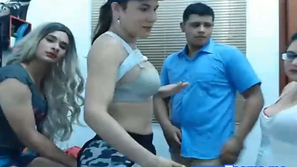 Lucky Dude Teasing with Two Shemale and BBW