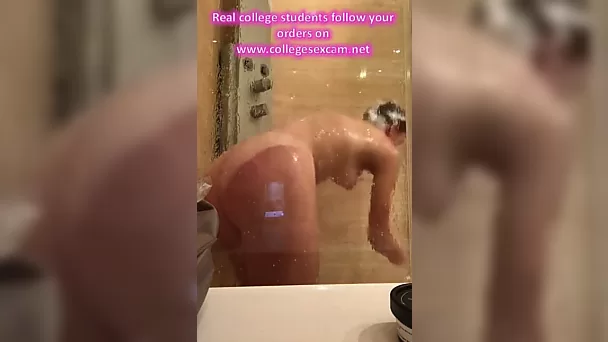 Teen girl takng a shower on cam