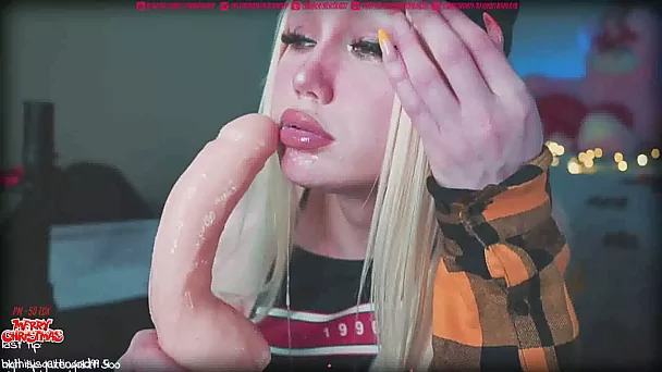 knows how to use her hands
