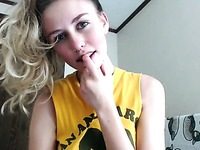 hot blonde stepsister fingerfucks her pussy live on cam