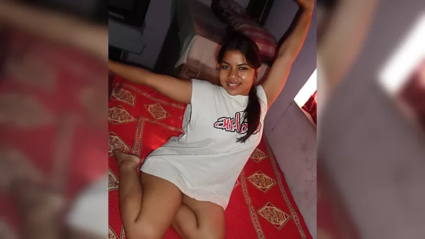 cute and sexy indain girl from pune getting fucked by boss