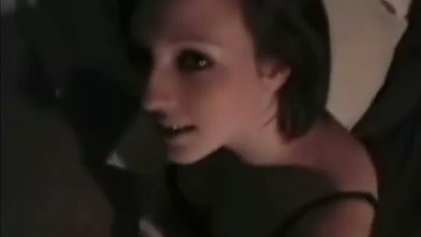 Sexy brunette spinner manages to milk my cock dry on her face