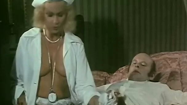 Sexy nurse comes to check her patient and seduces him